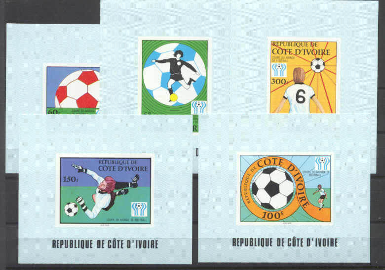 Ivory Coast 466-70/ MNH s/s Football-78