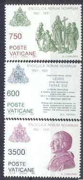 Vatican 882-84 MNH Pope arms SCV7.25