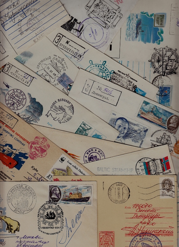 Russia 12 covers/cards Arctic/Ships (8)