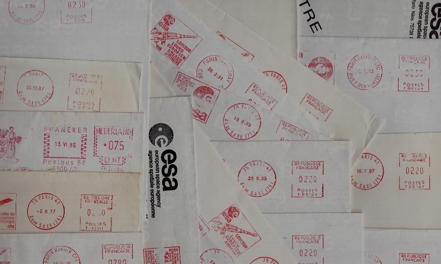 France 18 covers/cards Space/metered mail