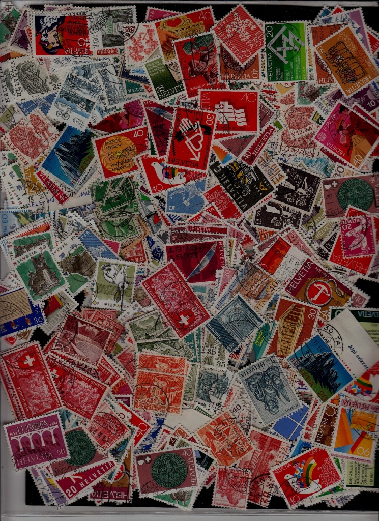 Switzerland 1000+ used stamps (280)