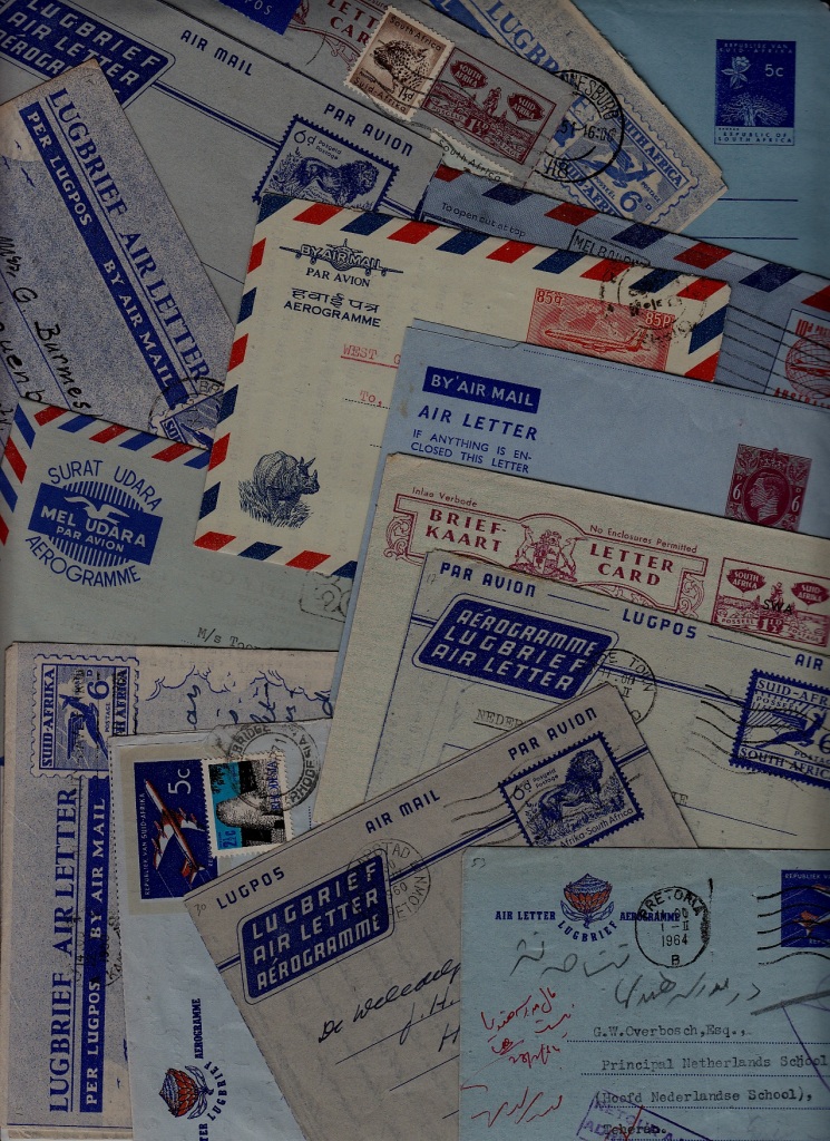 Worldwide 15 used/unused aerogrammes (4)