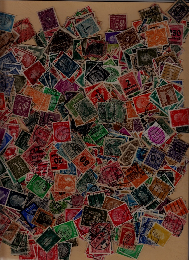 Germany 1000+ used stamps (321)