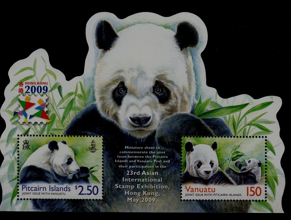 Pitcairn 685 MNH s/s Panda SCV9