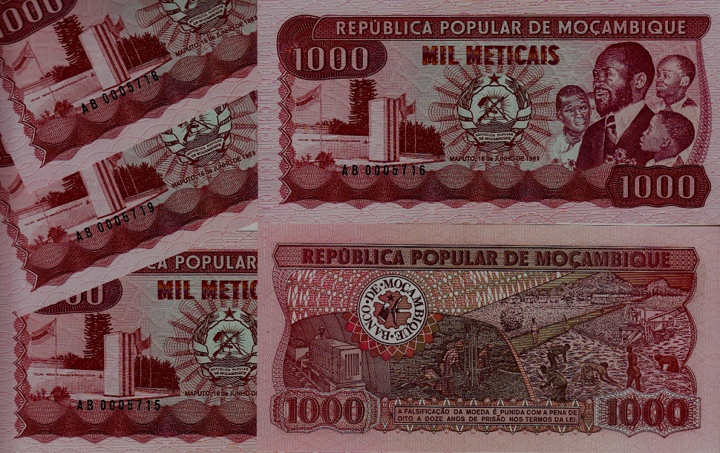 Mozambique P-132a unc. banknotes/5x