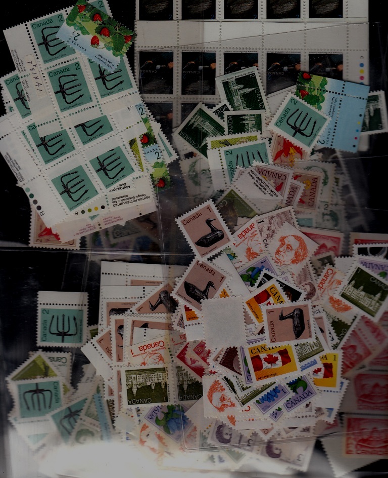 Canada mint discount postage/ 0.01-0.05 FV CAD100